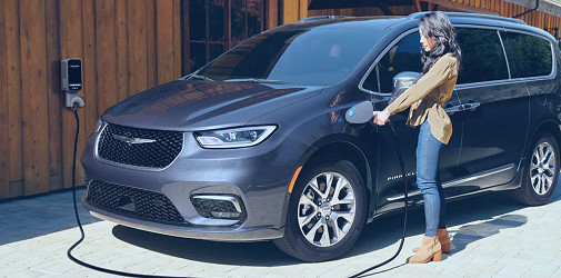 2022 Chrysler Pacifica Hybrid | CMA's CDJR of Lynchburg